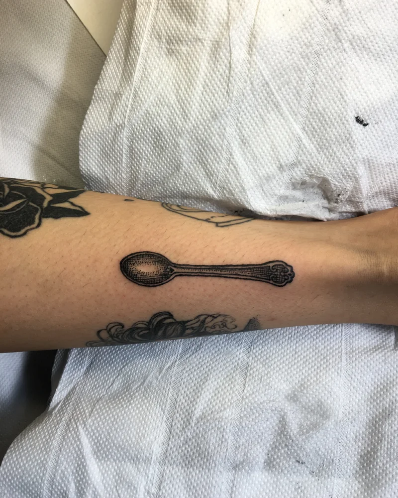 Tatuaggio reale di Federica Milani — Tatuaggio 25