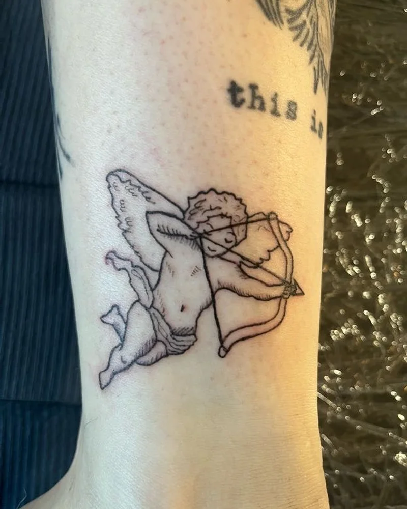 Tatuaggio reale di Federica Milani — Tatuaggio 54